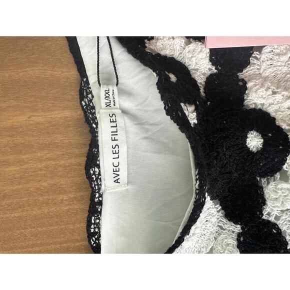 NWT Avec Les Filles Crochet Knit Cropped Tank In Black/White Women’s size XL/XXL - Picture 5 of 12